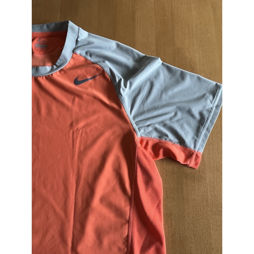 Nike Shirt Mens Sz M Orange Gray Dri-Fit Short Sleeve Crew Neck Gym T-Shirt Run - Picture 3 of 11